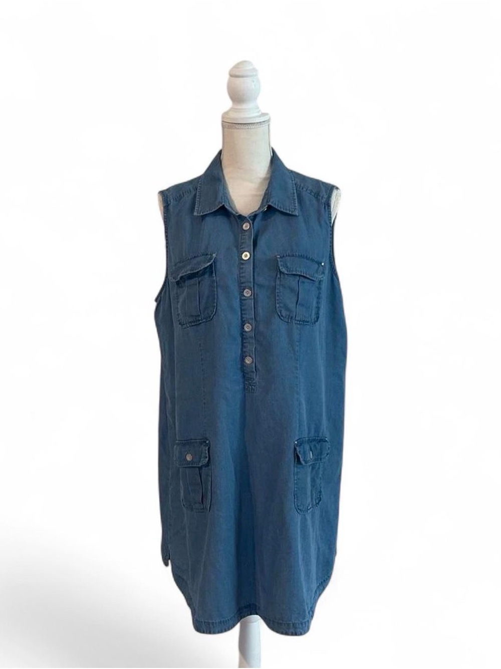 Sleeveless Denim Shirt Dress in Blue